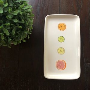 BRAND NEW Rae Dunn fruit tray/plate